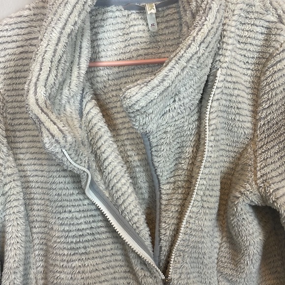 EUC Mountain Khakis Women’s Funnel Neck Wanderlust Fleece Jacket Size XL - Picture 2 of 8